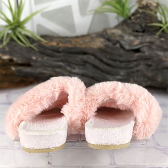 LOFT Fuzzy Faux Fur Double Strap Slippers (Size: M 7-8) - Picture 5 of 7